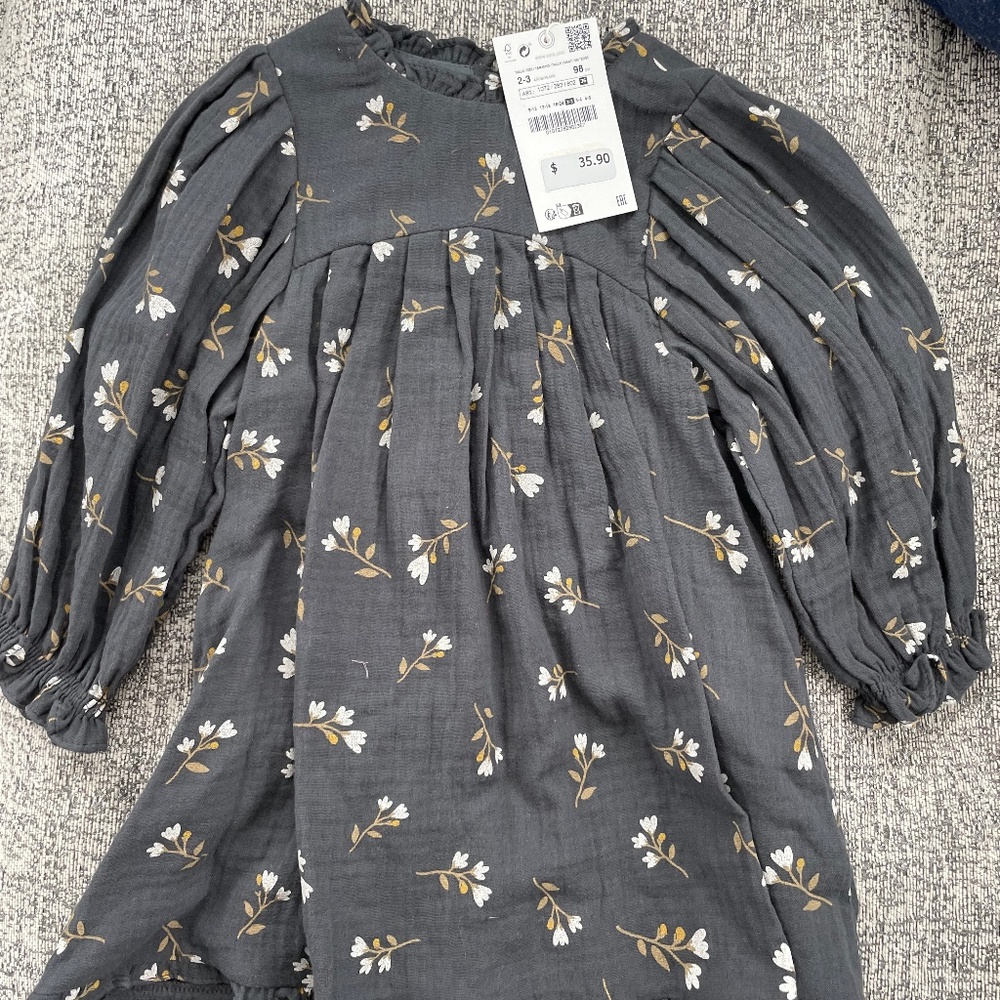 Zara Toddler floral dress NWT size 2-3T